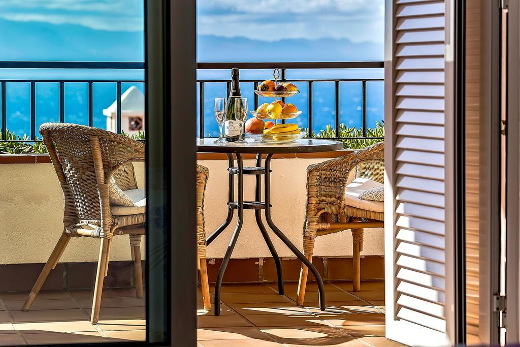 Ocean View Apartment ปัวร์โตเดซานตีอาโก ภายนอก รูปภาพ